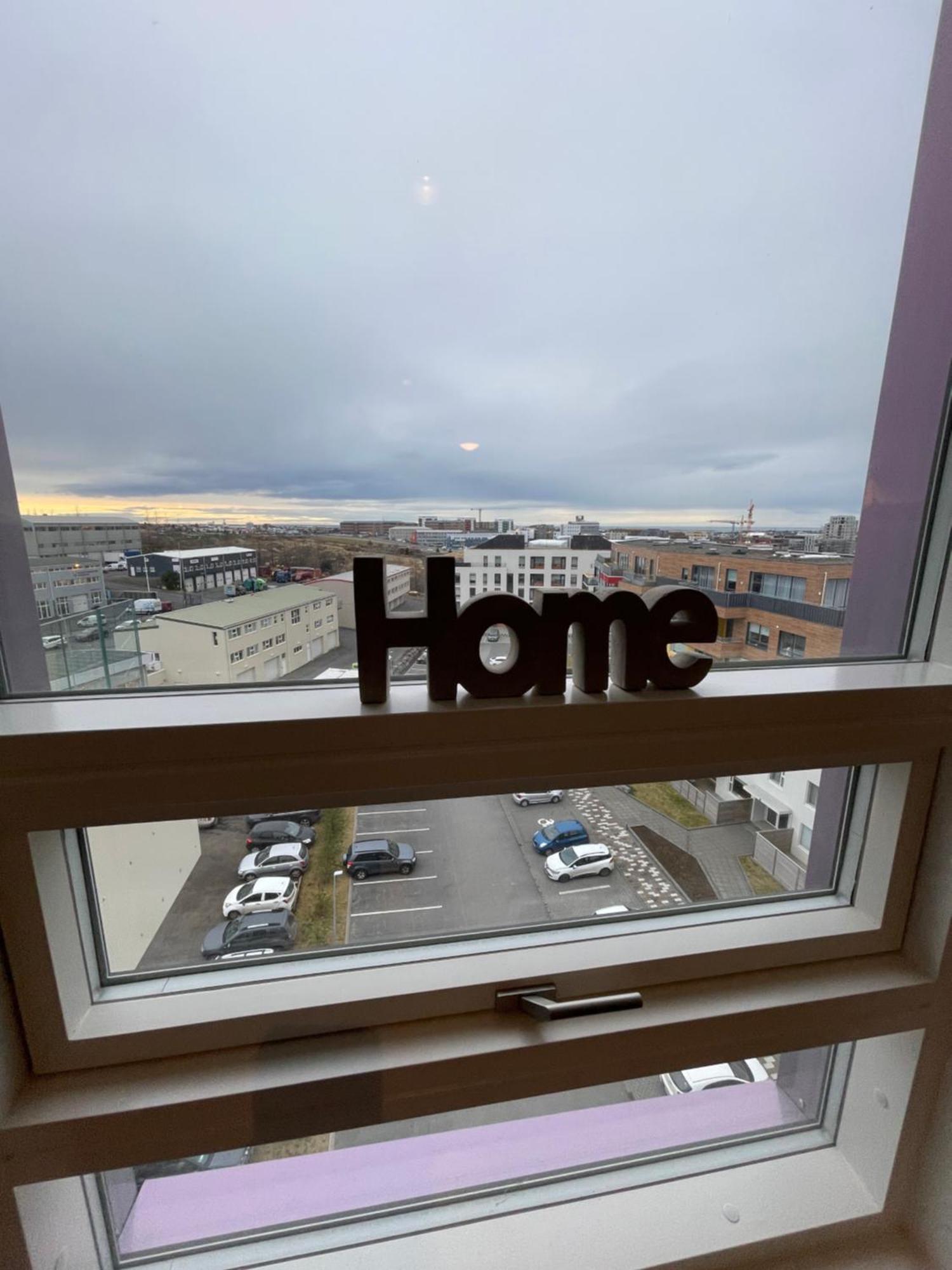 Modern And Spacious 3 Bedroom Apartment In Kopavogur Reykjavík Exteriör bild